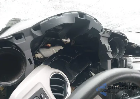 2009 Toyota Matrix S z USA, uszkodzony, nr VIN 2T1LE40E29C009948